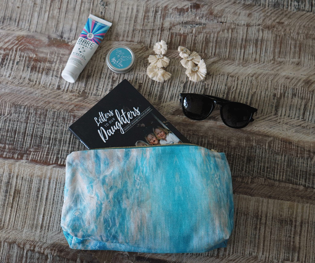 Kauai Dreaming Tri-Clutch