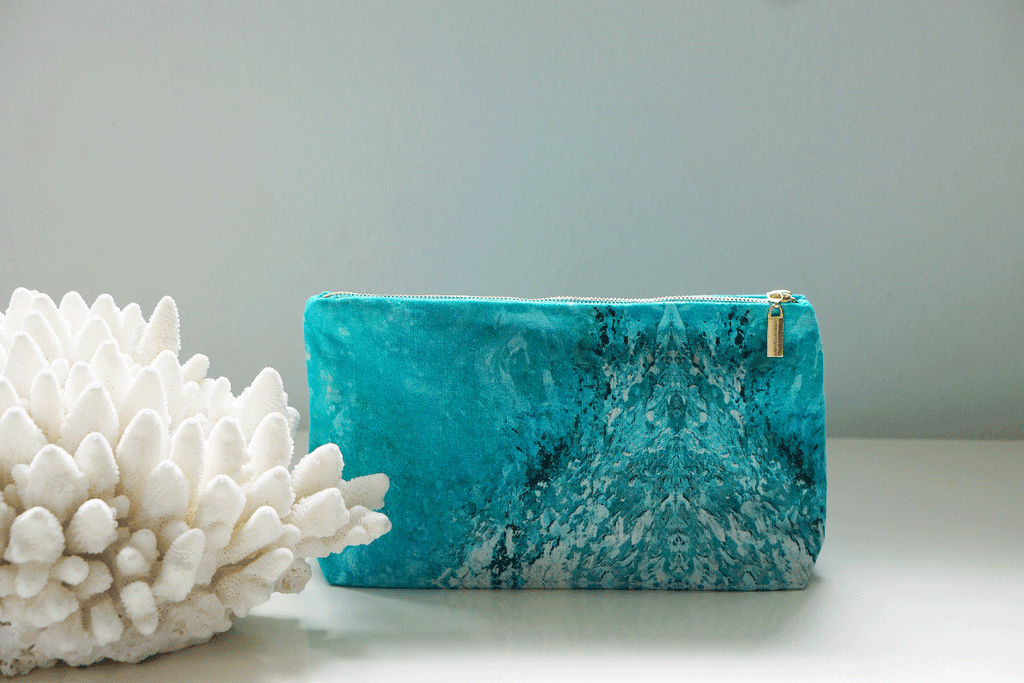 WaterLust Tri-Clutch